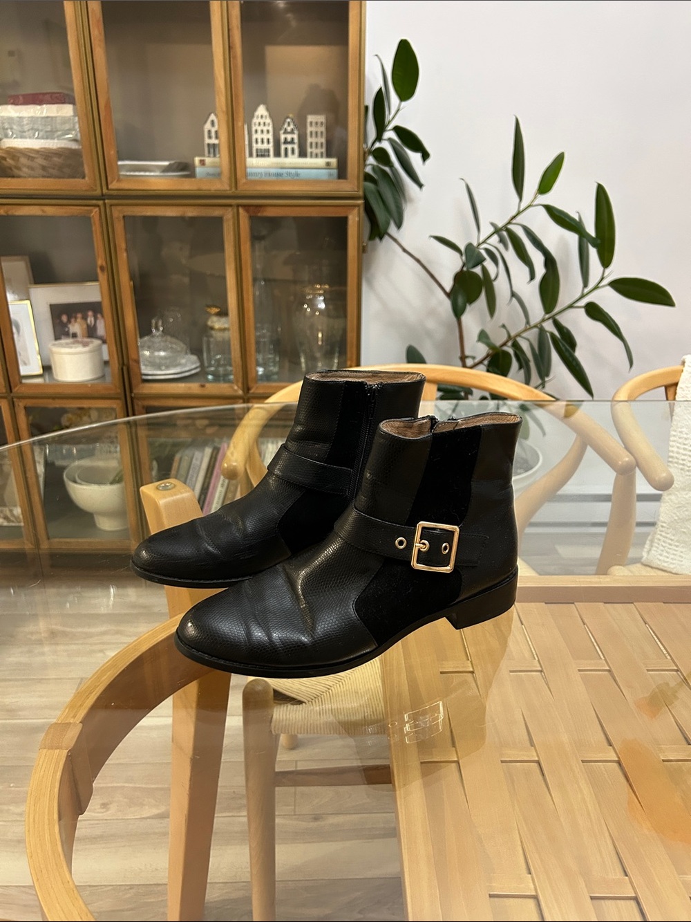 Mellow Yellow Women's Black Genuine Leather Ankle Boots with Buckle